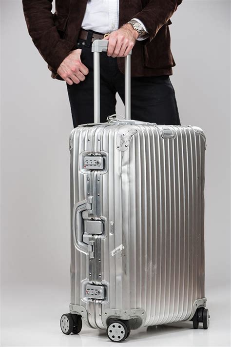 rimowa aluminum luggage reviews.